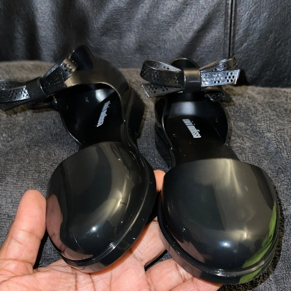Mini Melissa stylish black